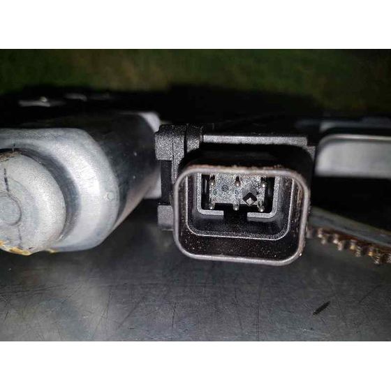 Elevalunas Delantero Derecho Para Opel Meriva