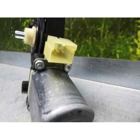 Motor Elevalunas Delantero Derecho Para Seat Leon