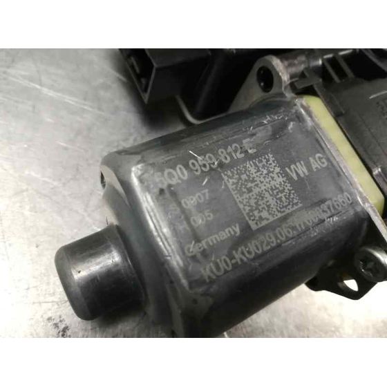 Motor Elevalunas Trasero Derecho Para Seat Leon