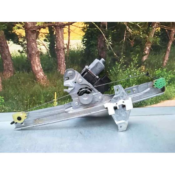 Elevalunas Delantero Derecho Para Peugeot 308 Sw