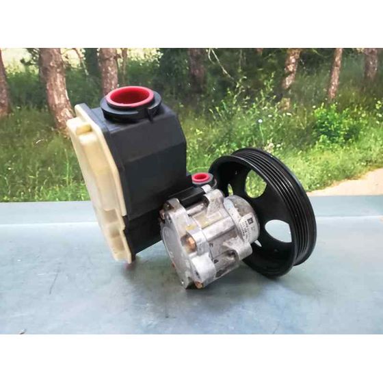 Bomba Direccion para Opel Vectra B Berlina