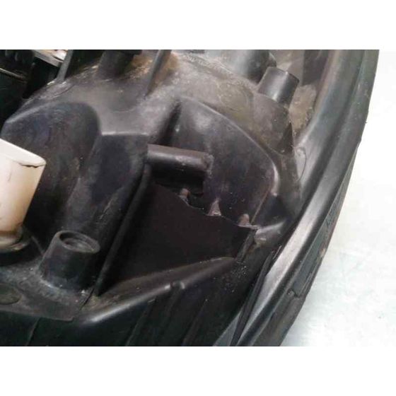 Faro Derecho Para Hyundai Santa Fe