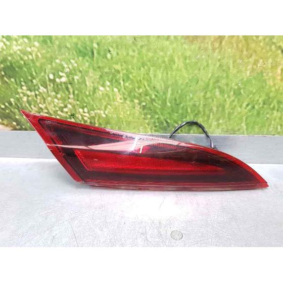 Piloto Trasero Izquierdo Para Opel Insignia Berlina