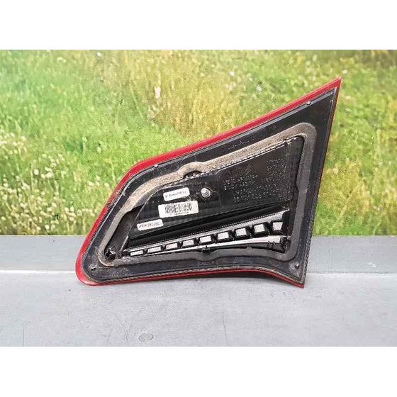 Piloto Trasero Izquierdo Para Citroen C4 Lim.