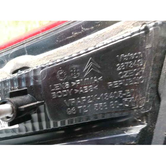 Piloto Trasero Izquierdo Para Citroen C4 Lim.