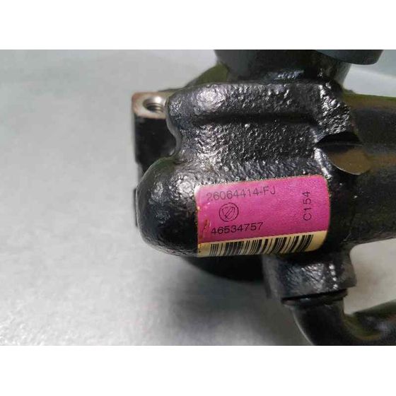 Bomba Direccion para Alfa Romeo 147 (190)
