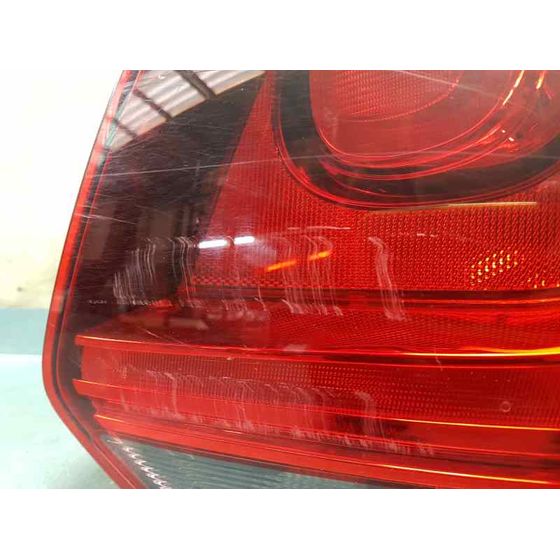 Piloto Trasero Derecho Para Volkswagen Polo