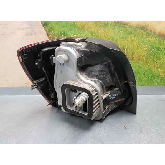 Piloto Trasero Derecho Para Volkswagen Polo