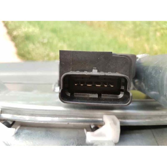 Elevalunas Delantero Derecho Para Peugeot 2008