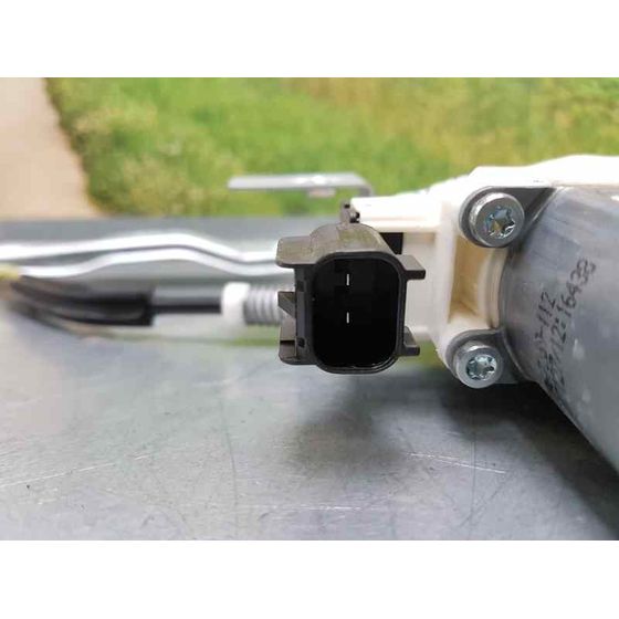 Elevalunas Delantero Derecho para Ford Tourneo Courier