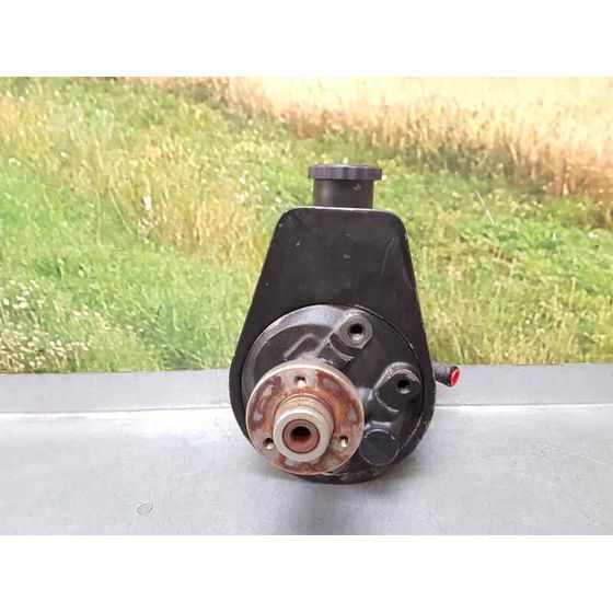 Bomba Direccion Para Renault Megane I Classic