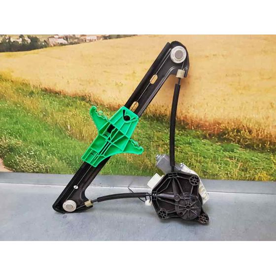 Elevalunas Trasero Derecho Para Volkswagen Golf Vii Lim.