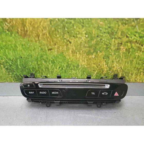 Mando Multifuncion para Mercedes-Benz Clase C (W205) Lim.