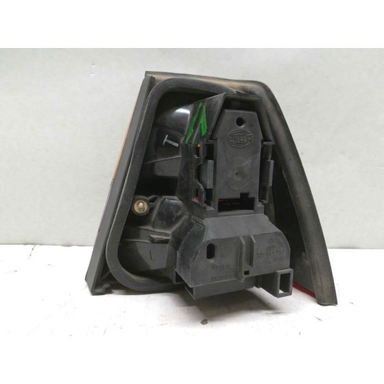 Piloto Trasero Izquierdo para Volkswagen Passat Berlina (3A2)