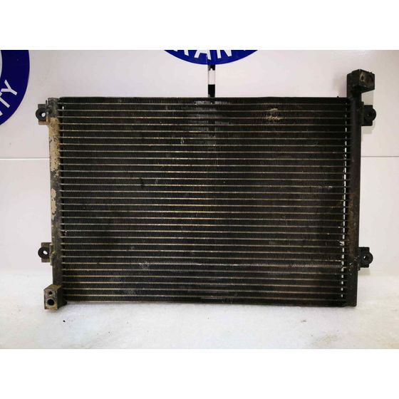 Condensador / Radiador Aire Acondicionado Para Santana 350