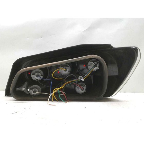 Piloto Trasero Izquierdo Para Peugeot 306 Berlina 3/4/5 Puertas
