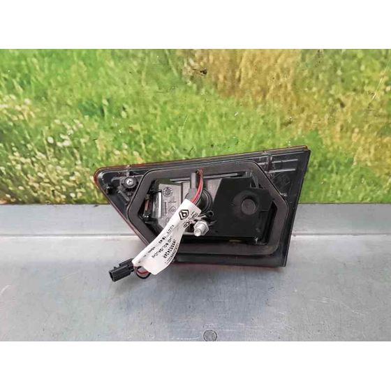 Piloto Trasero Izquierdo Para Renault Clio Iv