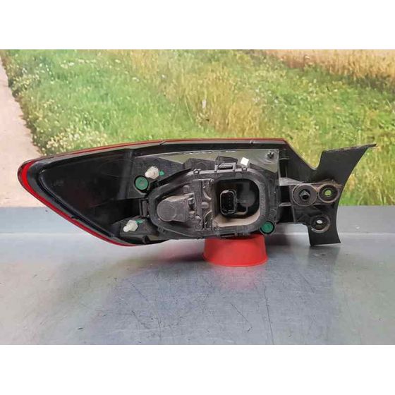Piloto Trasero Derecho Para Renault Clio Iv