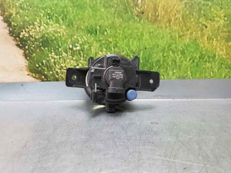 Faro Antiniebla Derecho Para Renault Clio Iii