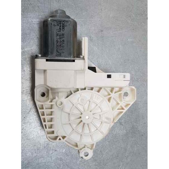 Motor Elevalunas Trasero Izquierdo Para Audi A1 Sportback