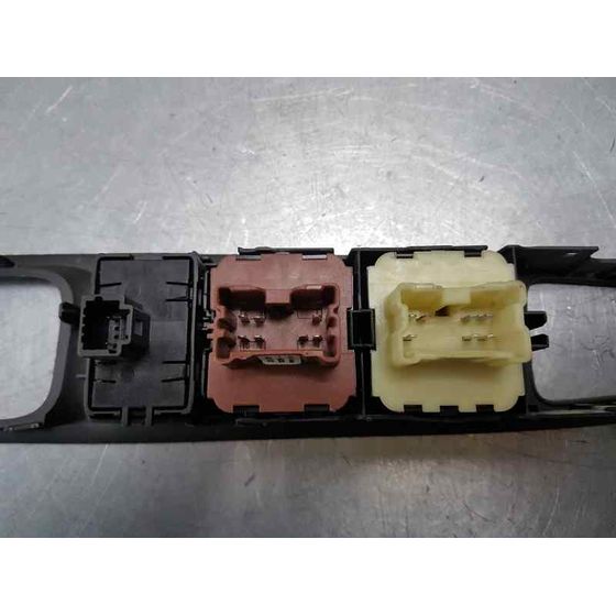 Mando 4 Elevalunas Para Renault Clio Iv