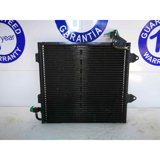 Condensador / Radiador Aire Acondicionado Para Volkswagen Polo Berlina