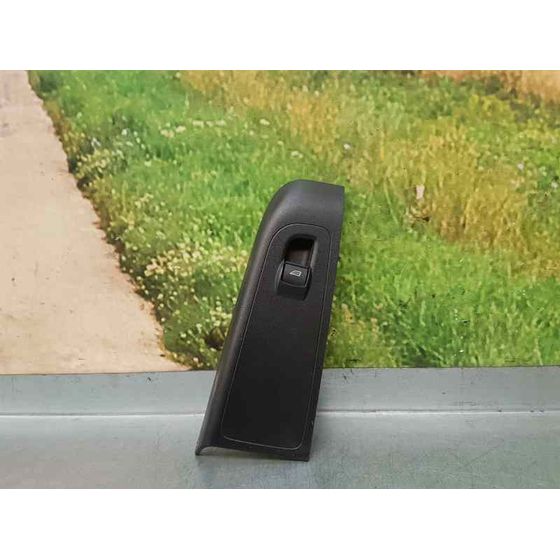 Mando Elevalunas Delantero Derecho Para Ford Tourneo Courier