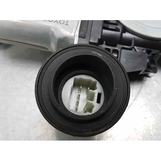 Elevalunas Trasero Izquierdo Para Toyota Auris