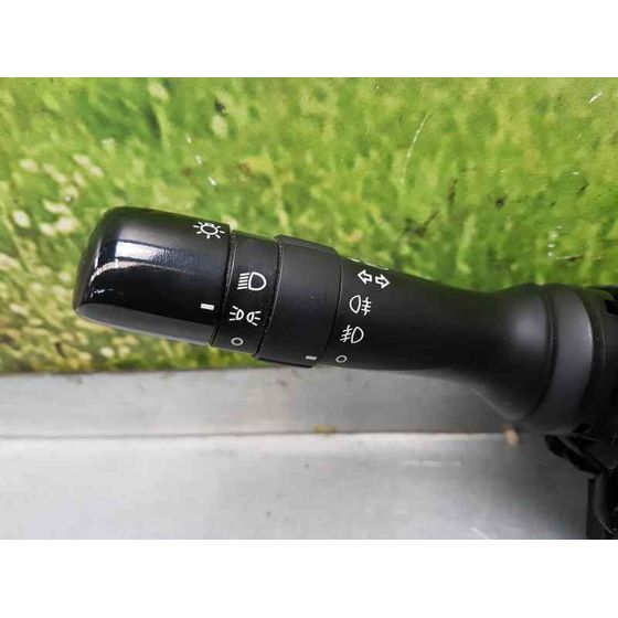 Mando Luces Y Limpia Para Toyota Auris