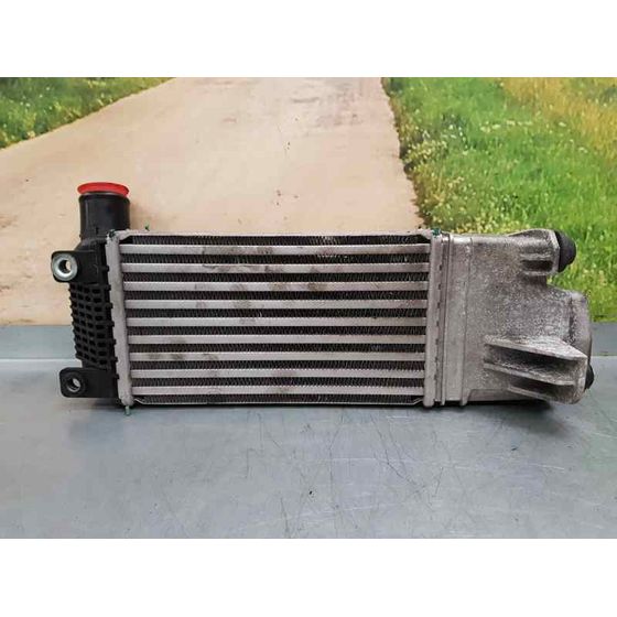 Intercooler Para Toyota Auris