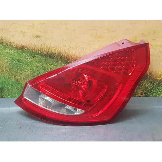 Piloto Trasero Derecho Para Ford Fiesta