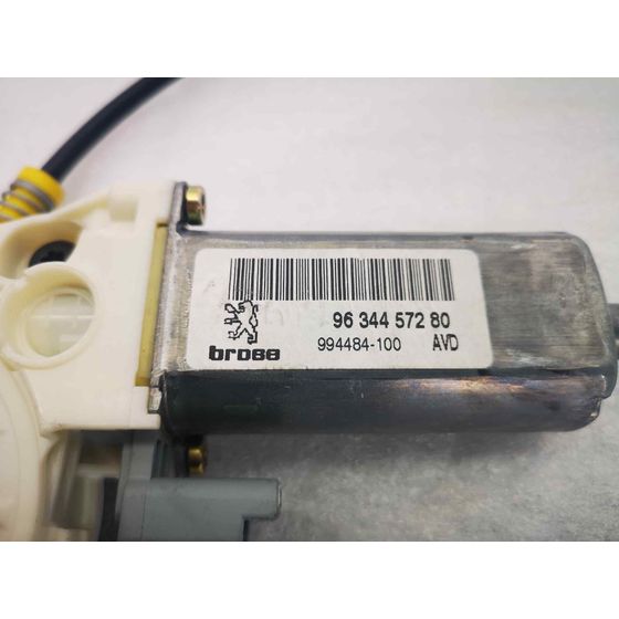 Elevalunas Delantero Derecho Para Peugeot 307