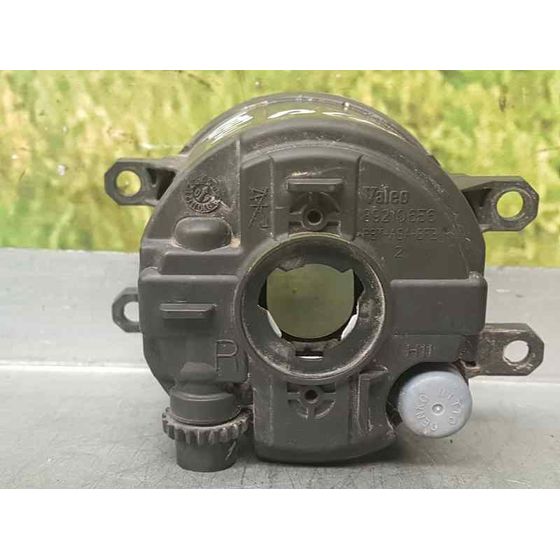 Faro Antiniebla Derecho Para Toyota Yaris