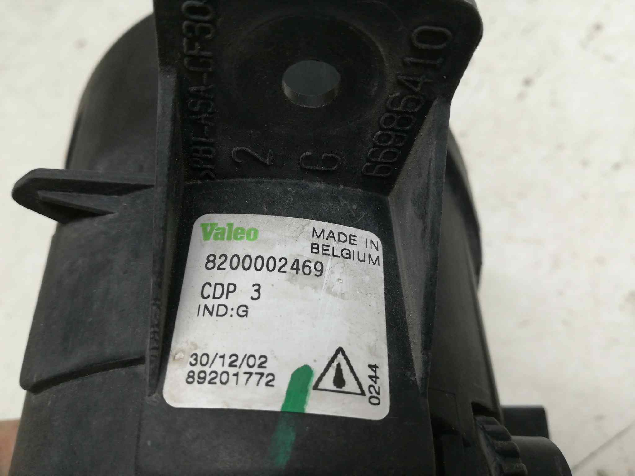 Faro Antiniebla Izquierdo Para Renault Clio Ii Fase Ii