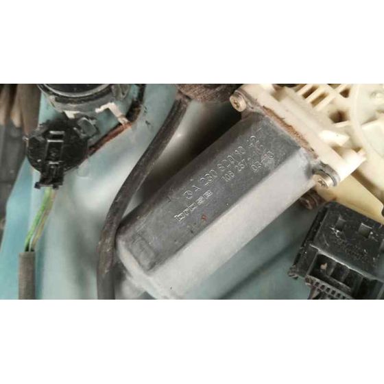 Elevalunas Delantero Izquierdo Para Mercedes Clase Clk  Coupe