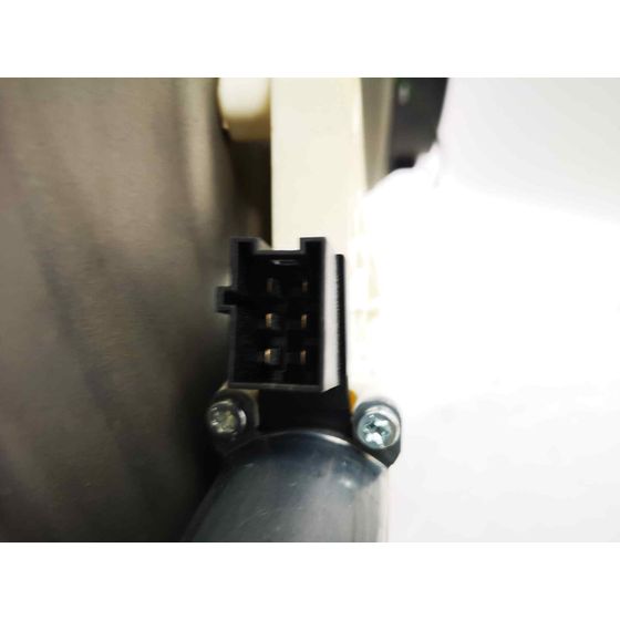 Elevalunas Delantero Derecho para Mercedes-Benz Clase A (W169)