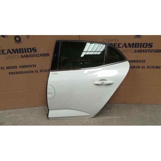 Puerta Trasera Izquierda Para Renault Megane Iv Berlina 5P