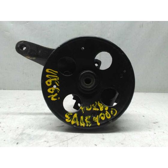 Bomba Direccion Para Saab 9000 Cd