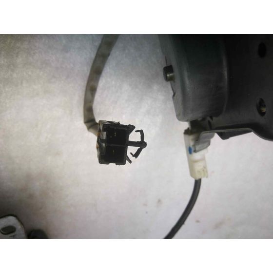 Elevalunas Trasero Derecho para Nissan Primera Berlina (P11)