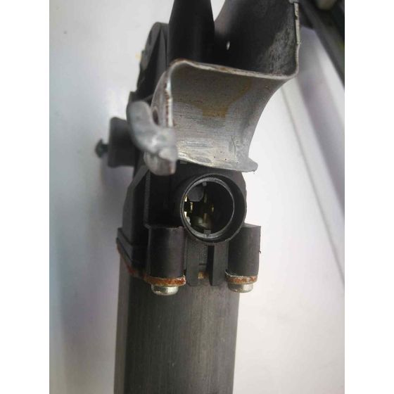 Elevalunas Delantero Derecho Para Nissan Almera