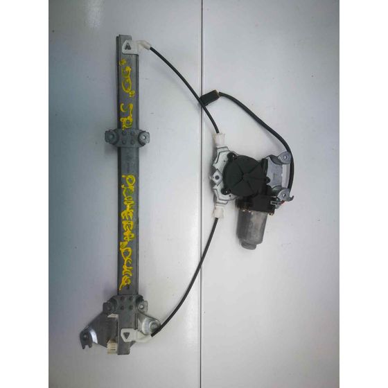 Elevalunas Delantero Derecho para Nissan Primera Berl./Familiar (P10/W10)