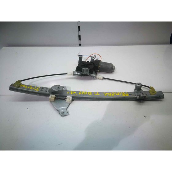 Elevalunas Trasero Derecho Para Nissan Primera Berlina