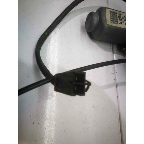 Elevalunas Delantero Derecho para Nissan Primera Berlina