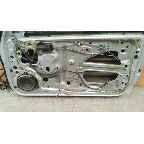 Elevalunas Delantero Derecho Para Nissan Almera