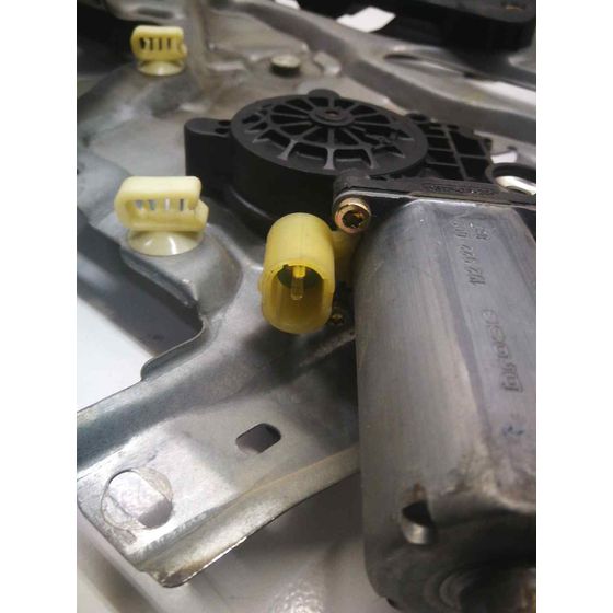 Elevalunas Trasero Izquierdo para Renault Laguna (B56)