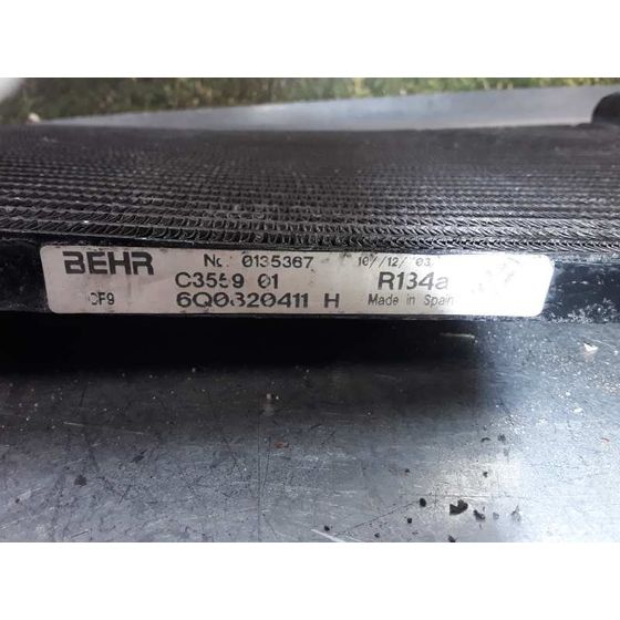 Condensador / Radiador Aire Acondicionado Para Volkswagen Polo