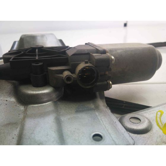 Elevalunas Delantero Derecho Para Renault Clio Iii