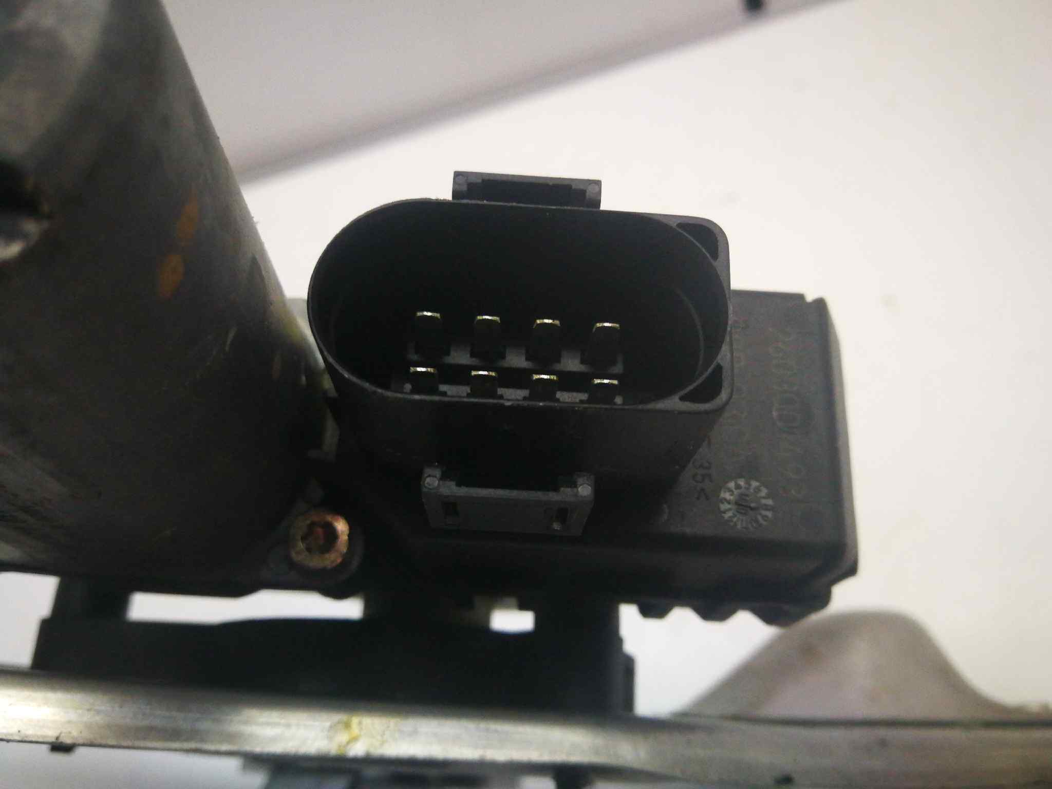 Elevalunas Trasero Derecho Para Audi A6 Berlina