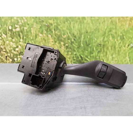 Mando Intermitentes Para Ford Focus Berlina