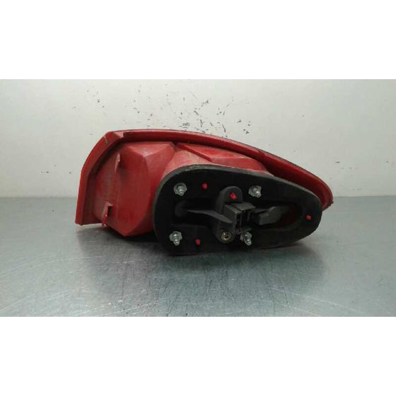Piloto Trasero Izquierdo para Alfa Romeo 147 (190)